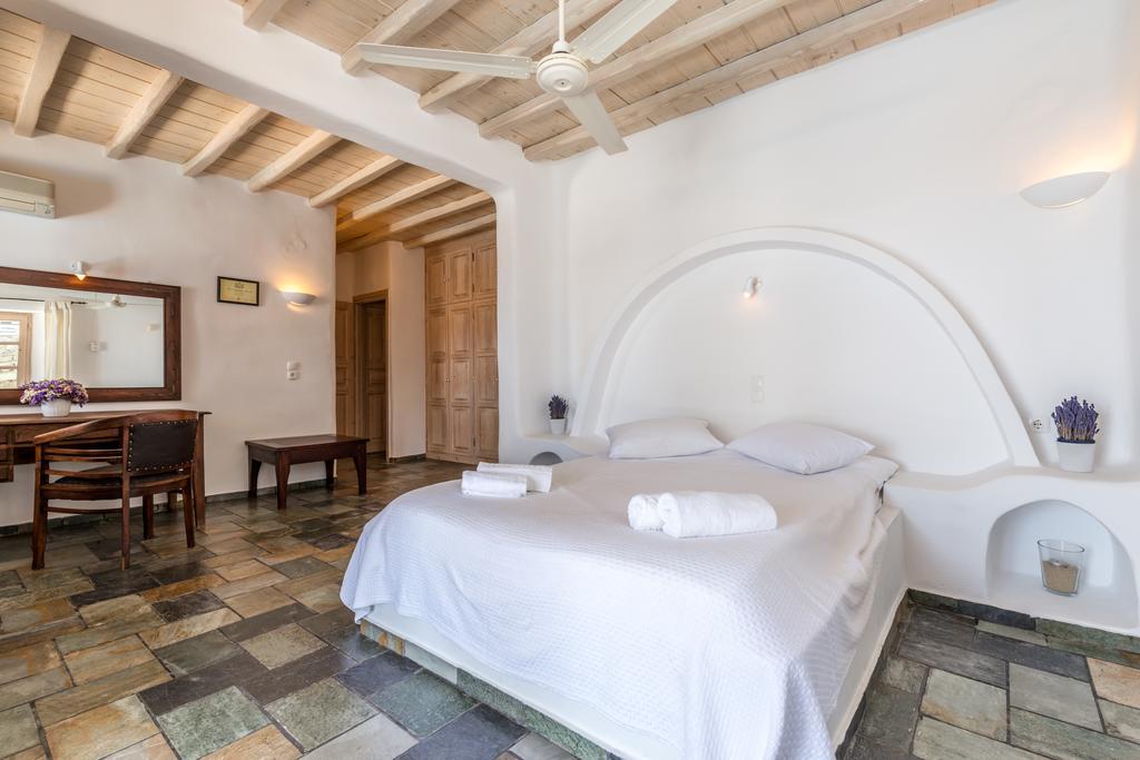 Villa Irini Panormos  Buitenkant foto